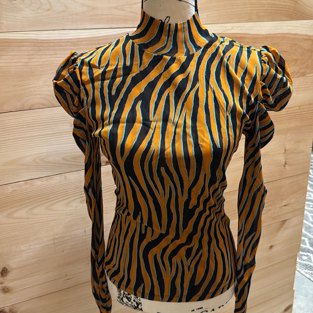 Diane Von Furstenberg animal striped shirt - Picture 2 of 5